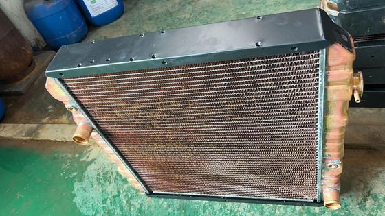 Χαλκός Mitsubishi Radiator Mc421456mc637544mc427668mc428733 1321-04106D15 Fusang Fighter 6D16 6D17 FM527