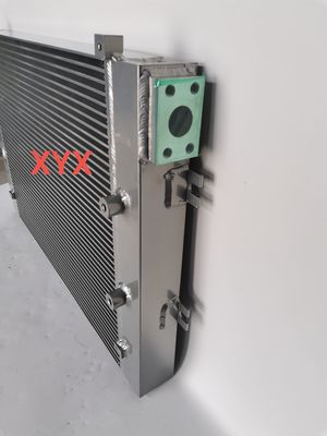 Τα μέρη 922/920 εκσκαφέων Liugong, ασημώνουν το άσπρο υδραυλικό θερμαντικό σώμα πετρελαίου